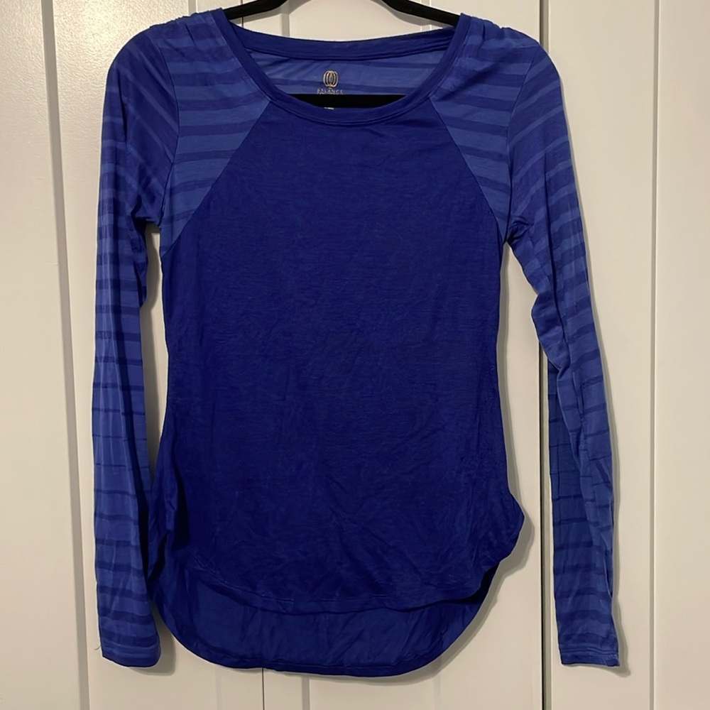 The balance collection, long sleeve royal blue top size small